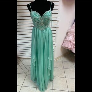 Size 13/14 Aqua Blue Green Beaded Prom Homecoming Pageant Evening Gown Dress NWT